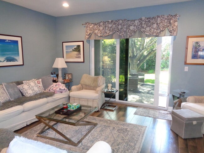 Photo - 2626 Webb Ave