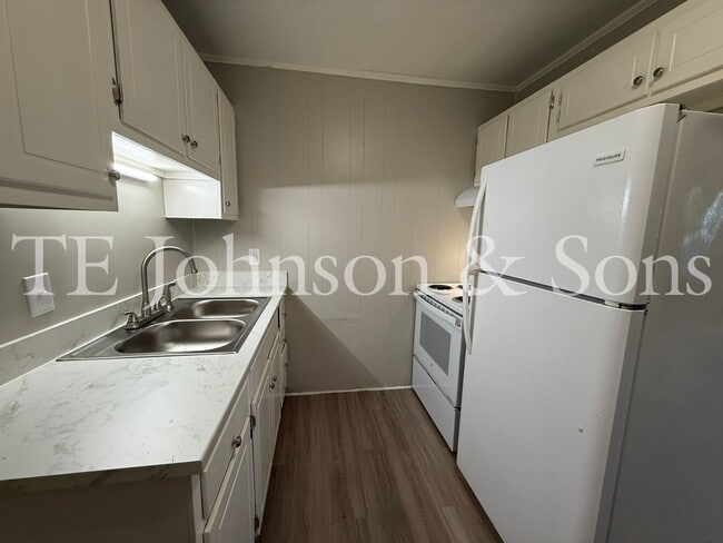 Photo - Cozy 1-Bedroom with Water Included Apartamento Unidad 128 Weatherwood 16