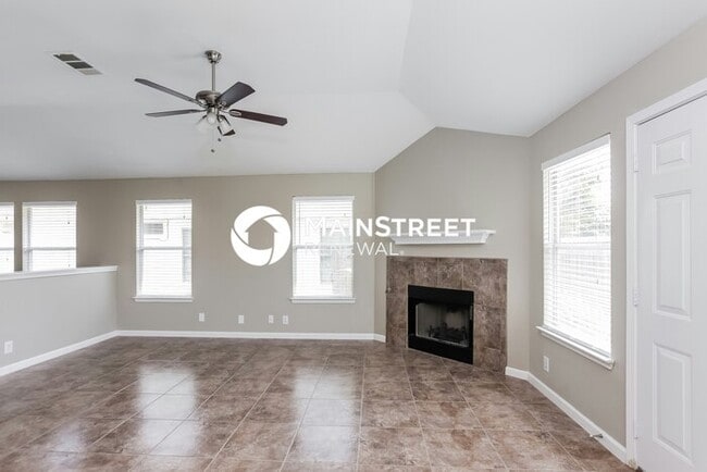 4 Bedroom Pet-Friendly Home in Converse, TX with Main Street Renewal