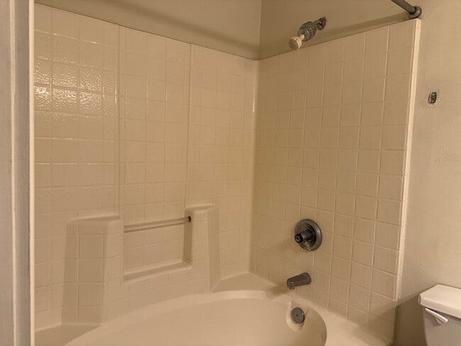 133 - Abodes Downtown (Franklin Apts and KOT)