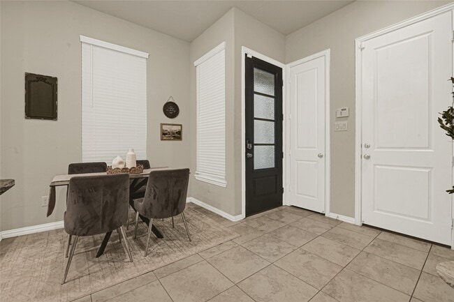 Photo - 5104 Chapel Heights Dr