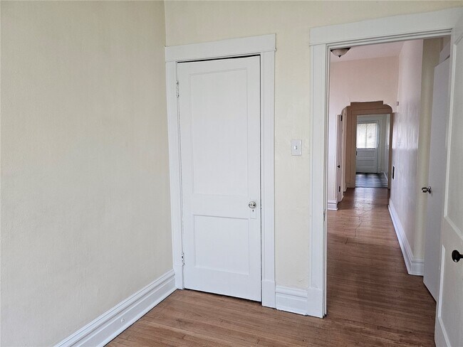 Photo - 3807 Potomac St Unidad 1A