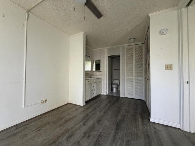 Photo - To register for the showing time, note the 4 digit code: 5985 and click "APPLY NOW."(mobile:orang...