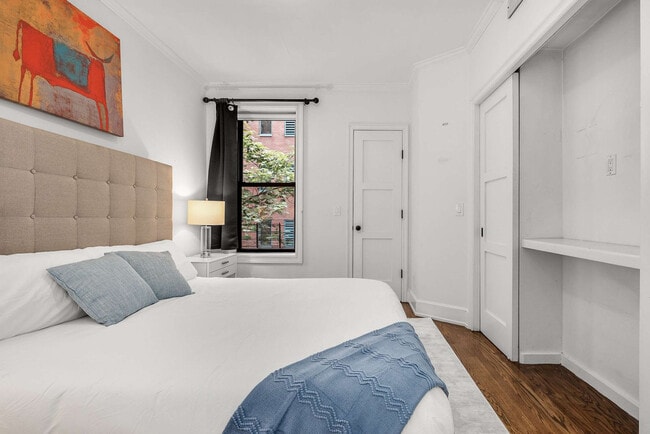 Photo - 49 W 16th St Unidad SI ID1256827P