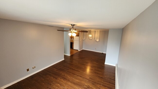 Family Room - 121 W Elk Trl Unit 121 ElkTrail #321