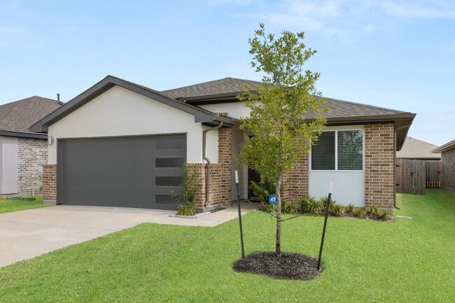 Photo - 6919 Fleetwood Crescent Wy