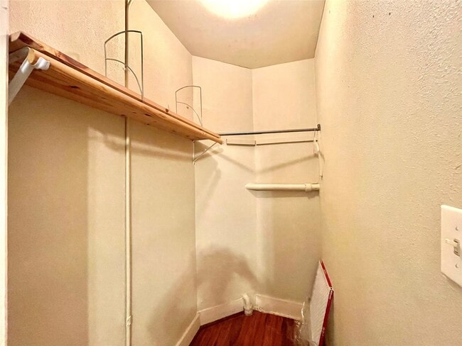 Photo - 1427 Church St Unit 4