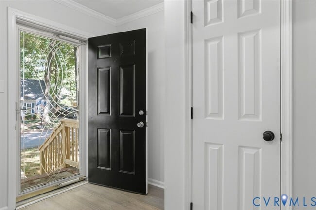 Photo - 9015 Covewood Rd