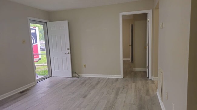 Photo - 171 Hamilton Cir Unit A