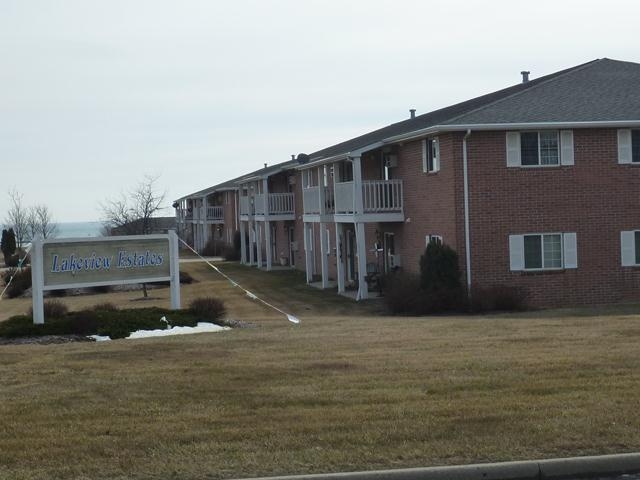 Photo - Lakeview Estates Apartments