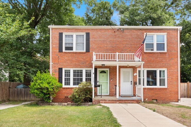 Photo - 1225 S Buchanan St