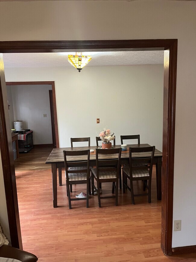 Photo - 3305 S Allendale Dr