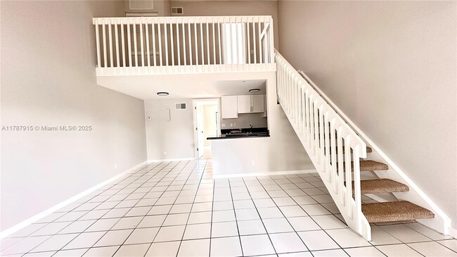 Photo - 1455 Holly Heights Dr