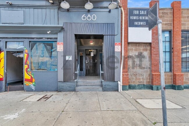 Photo - Unit 204