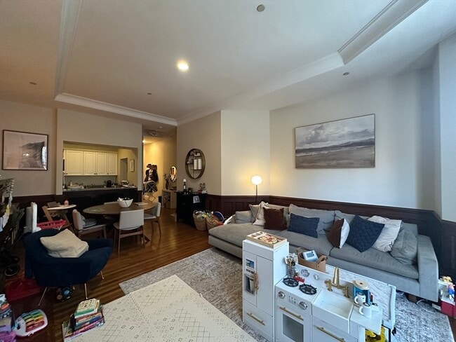 Photo - 331 Beacon St Unit 2