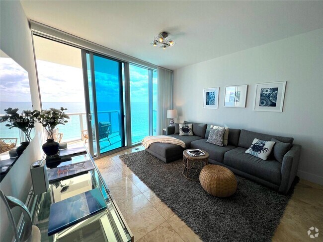Building Photo - 17001 Collins Ave Unit 1903 Rental