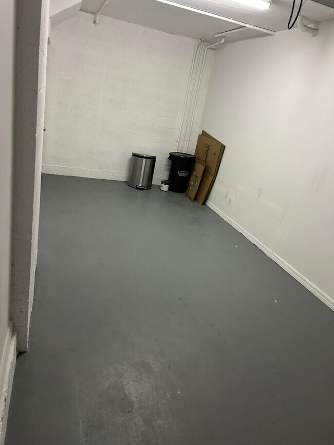 Photo - 2202 Belmont Ln Unit 2202