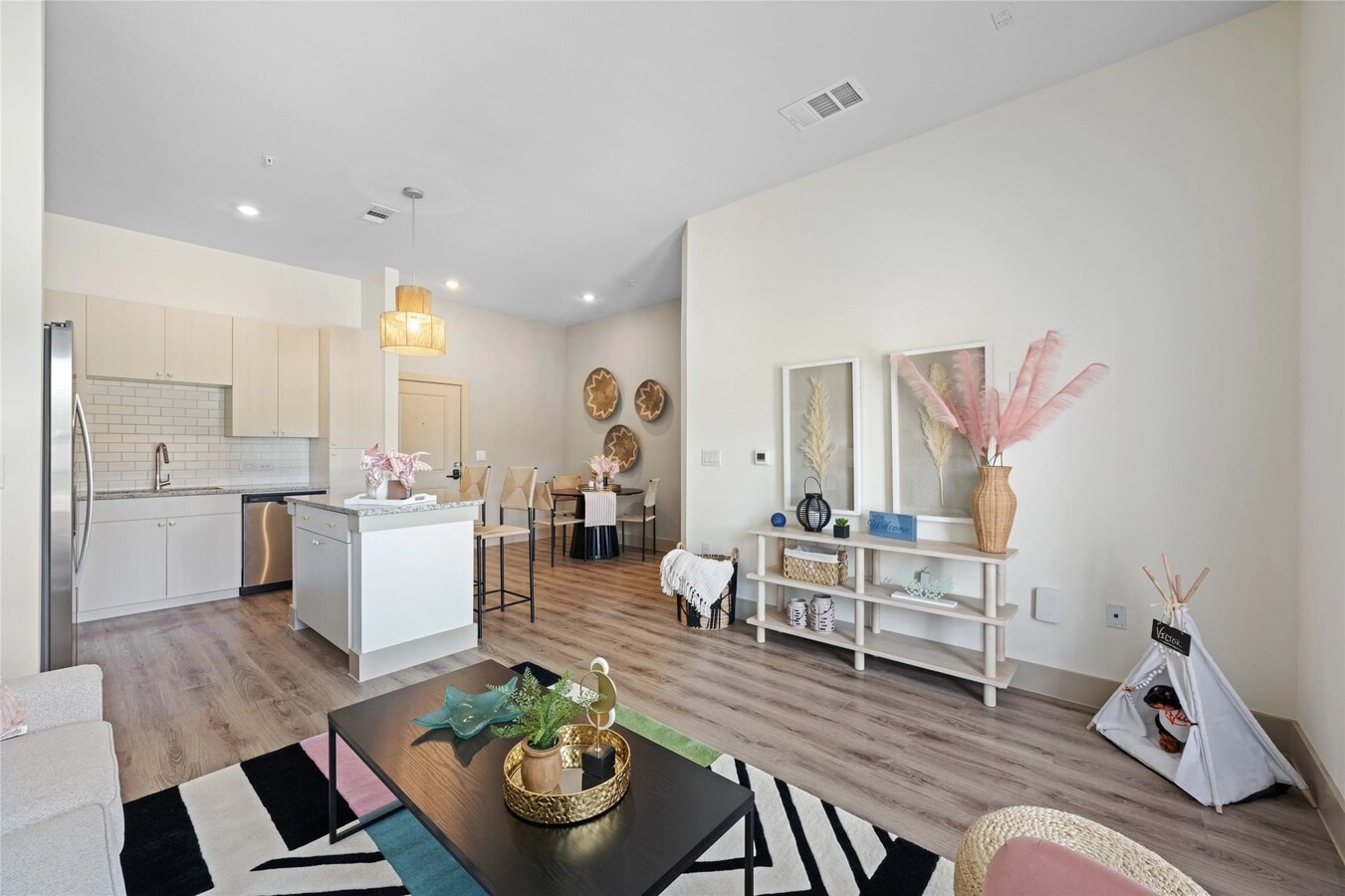 Photo - 18210 Park Row Blvd Unidad 1364