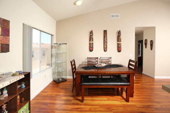 Highland Downs Apartments