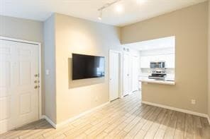 Photo - 3900 Woodchase Dr Unit 132