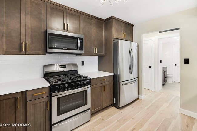 Photo - 103 Hyacinth Ln