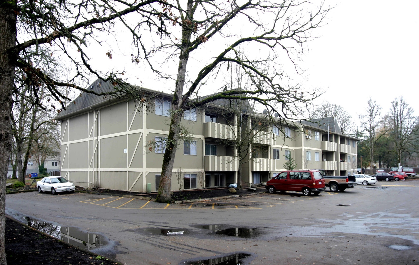Cambridge Park Apartments - Cambridge Park Apartments