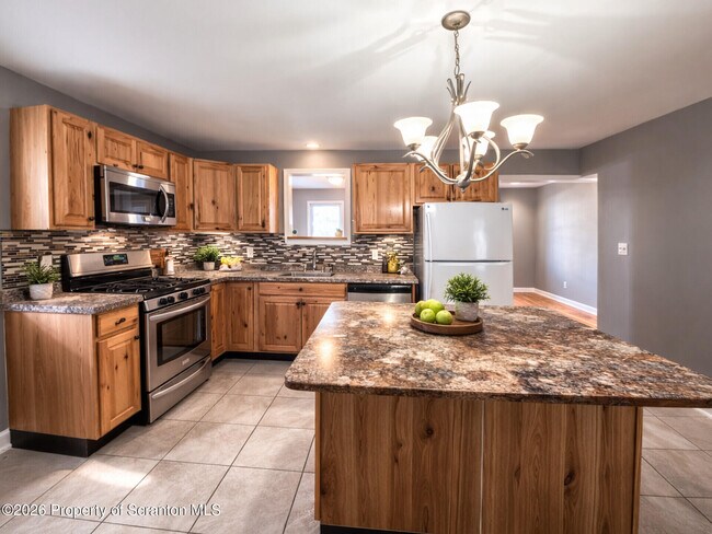 Photo - 2717 N Main Ave