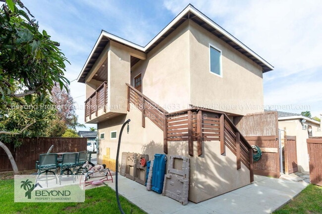 Photo - 815 Whaley St