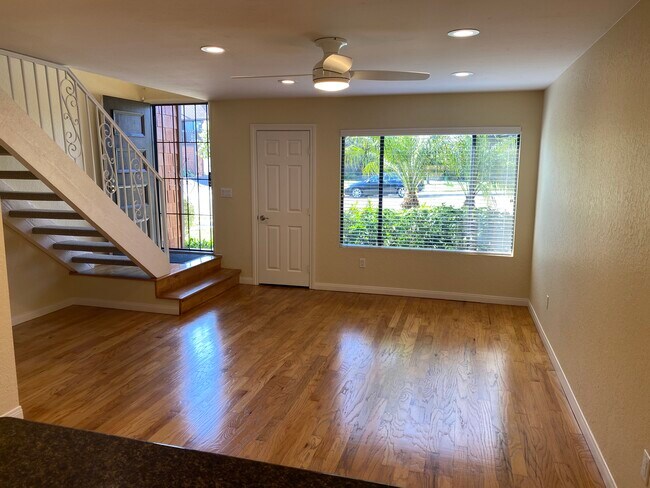 Living/Family Room - 2525 Ocean Cove Dr