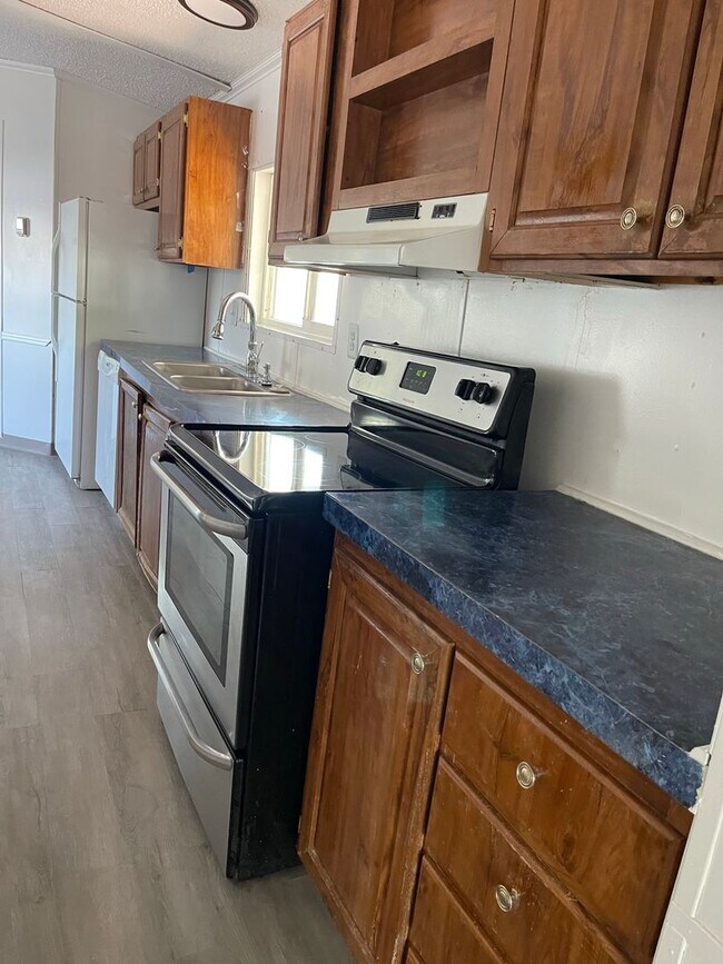 Photo - Nice 3 bedrooms and 2 bathroom at Riverda...