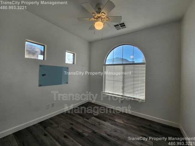 Photo - 2845 S Granite St