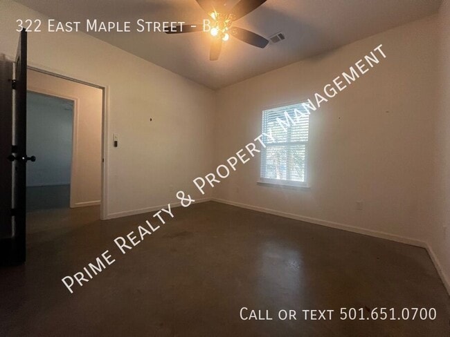 Photo - 322 E Maple St Unidad B