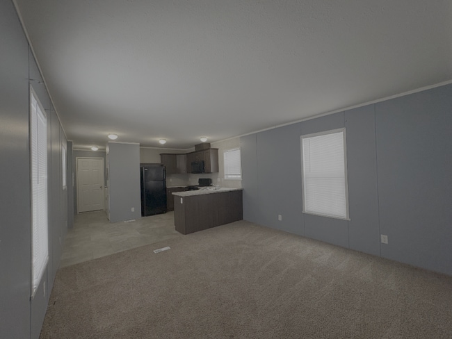 Photo - 27 W Manor St