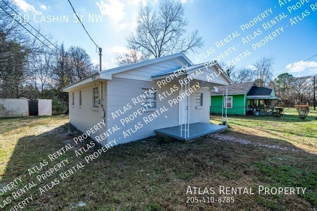 Photo - 710 Cashin St NW