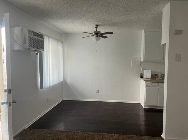 Photo - 1.0 bedroom in Los Angeles California 91343 Unit 05