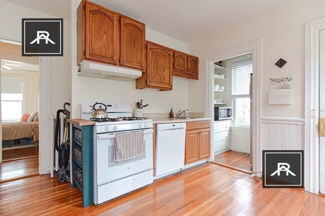 Photo - 36 Willow St Unit 2