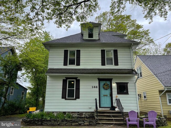 Photo - 146 Virginia Ave House