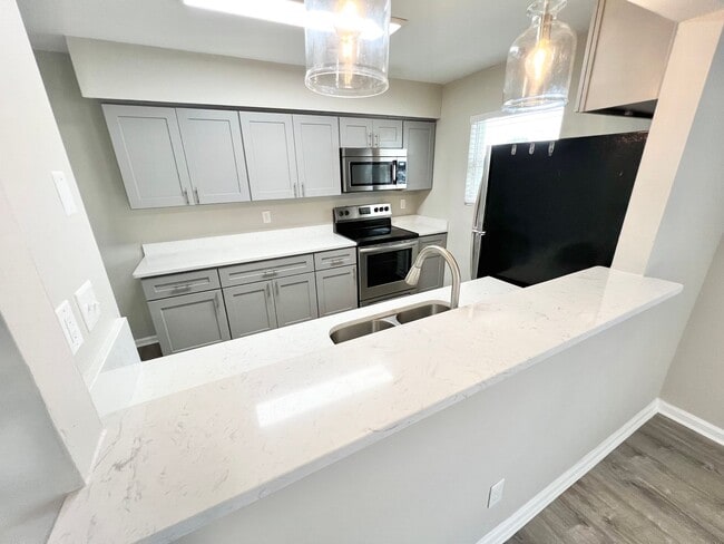 Photo - Pelican Dock Apartments