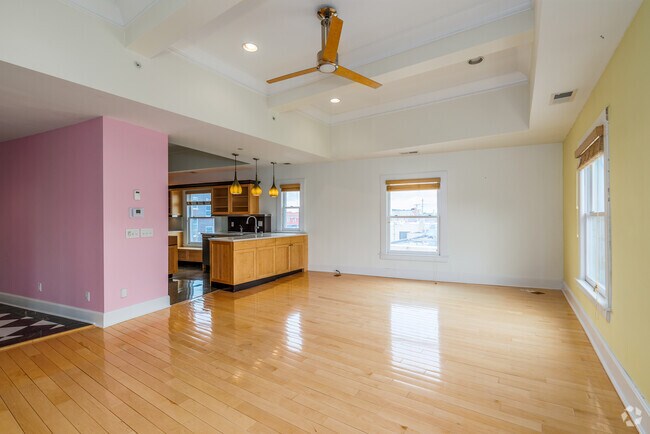 Penthouse 2BR, 1.5BA - 2,518SF - Dining Room