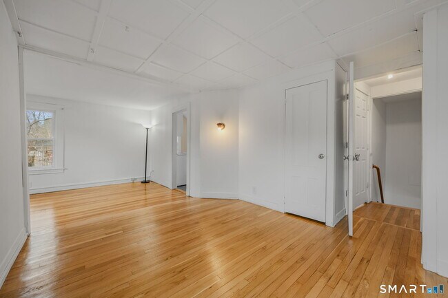 Photo - 24 N Main St Unit 2