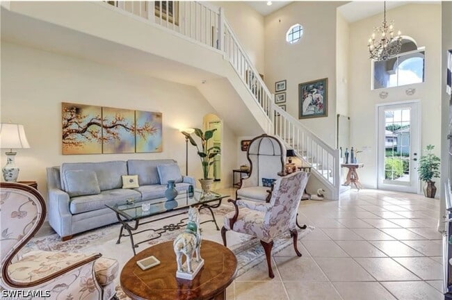 1041 Jardin Dr