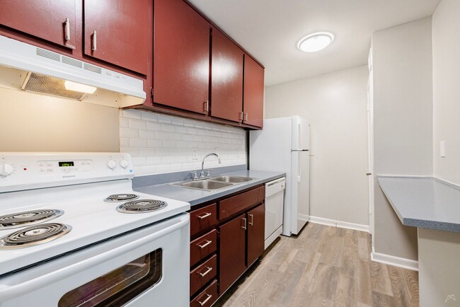 Photo - Northlake Apartments - Affordable Quiet Community convenient to everything Atlanta