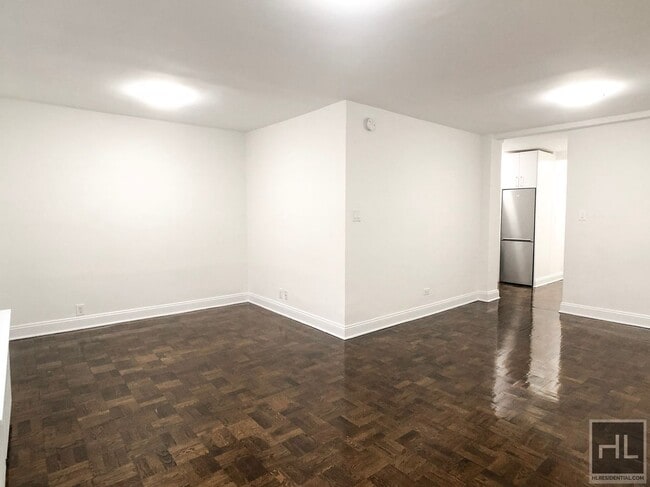 Photo - EAST 55 STREET Unidad 8D