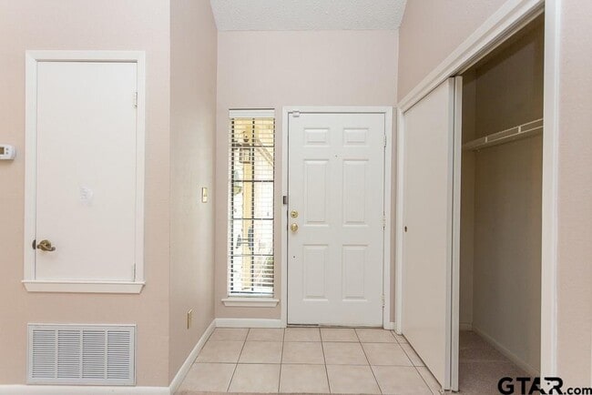 Photo - 1767 Eaglewood Drive