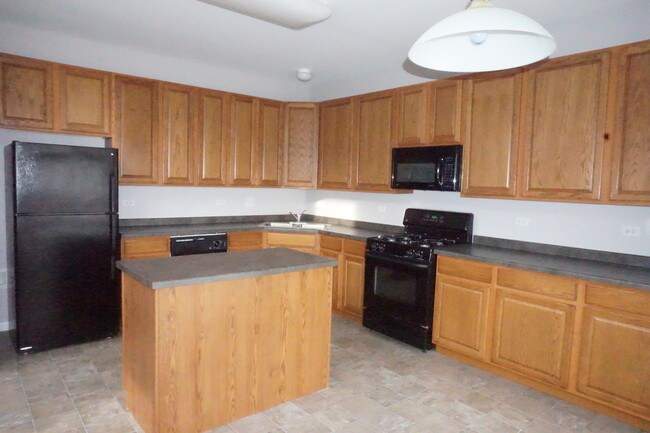 Photo - 3740 Pope Ct Unit 740-4