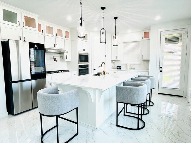 Photo - 27039 Flower Isle Ln