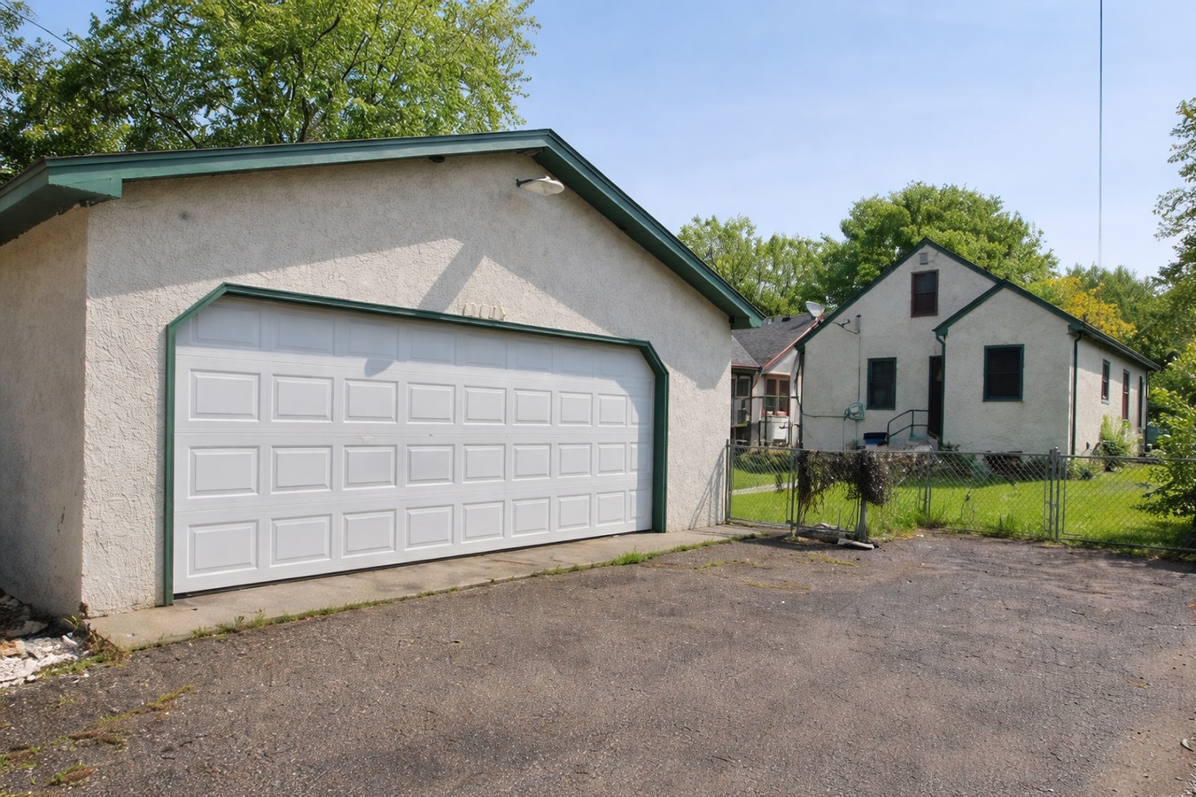 Photo - Charming 3-bedroom, 2-bath home in Robbinsdale!