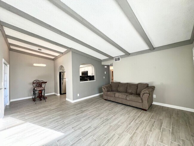 Photo - REMODELED 2BD/2BA NEAR JONES/SAHARA W/ COM... Unit D