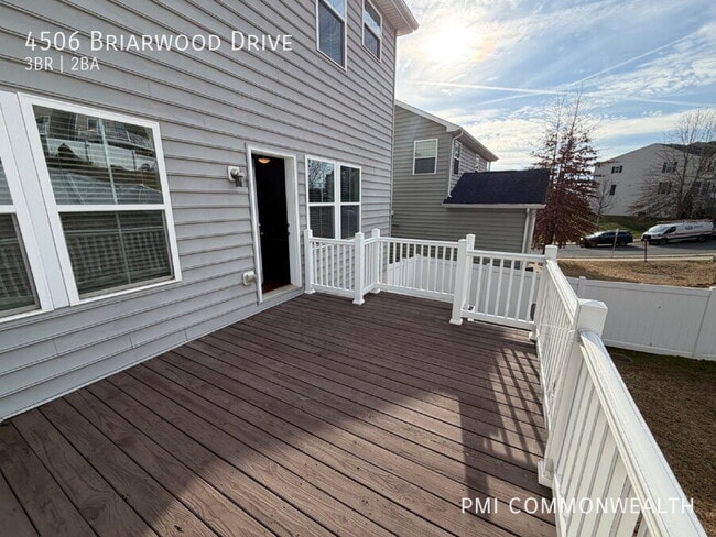 Photo - 4506 Briarwood Dr