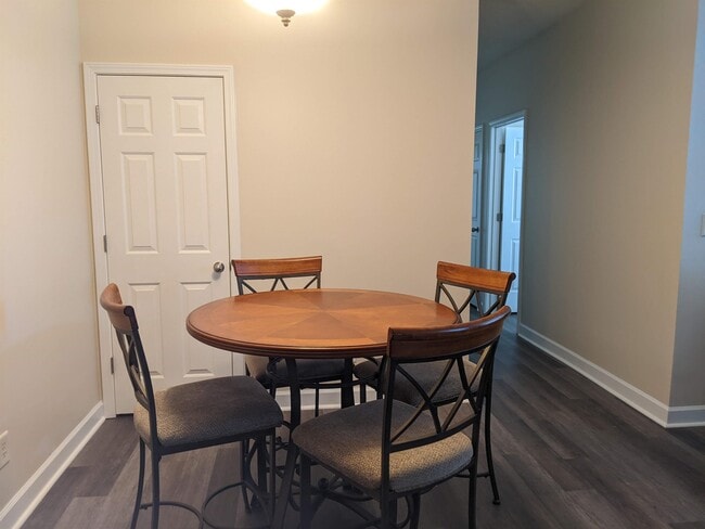 Photo - 3031 Winston Dr